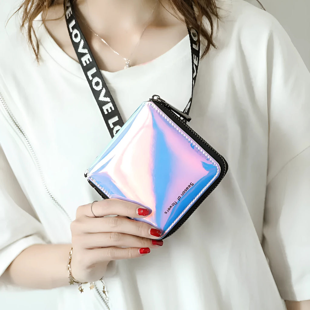 Korean-style short folding women's wallet in three colours measuring 11cm