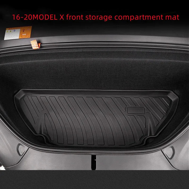 Rubber car floor mat for Tesla vehicles with TPE footrest section