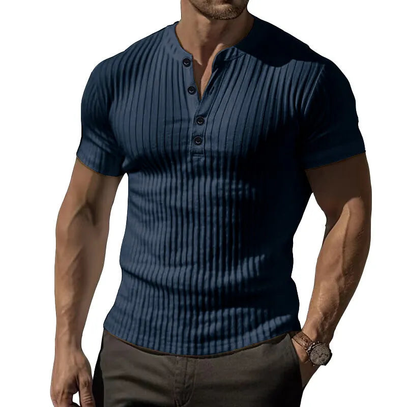 Men's slim-fitting muscle cut sports t-shirt in polyester available in five solid colours