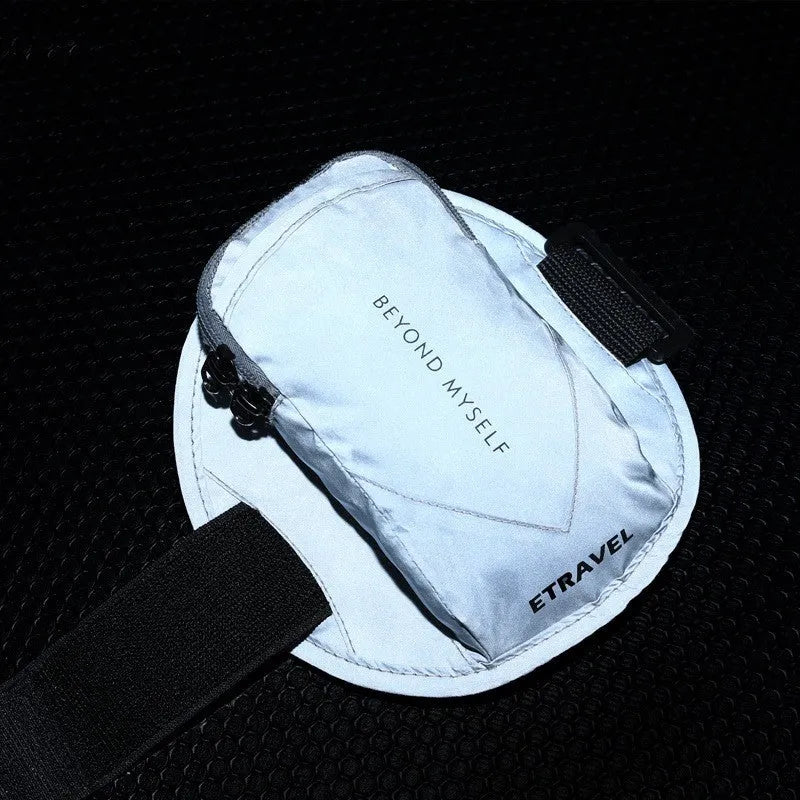 Running arm bag with reflective material in black colour showing 7-inch capacity for outdoor sports