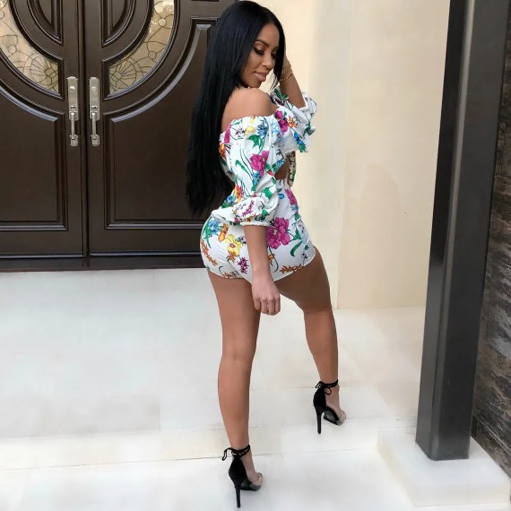 Women's digitally printed two-piece set with long pile sleeves and matching shorts in multicolour pattern