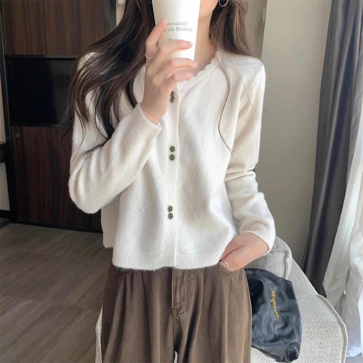 Women's long-sleeved acrylic fibre cardigan coat in free size regular fit