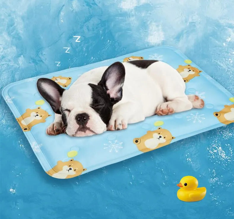 Pet cooling mat in grey, 40x30cm, PVC polyester cloth with ice gel filling for small kittens and puppies