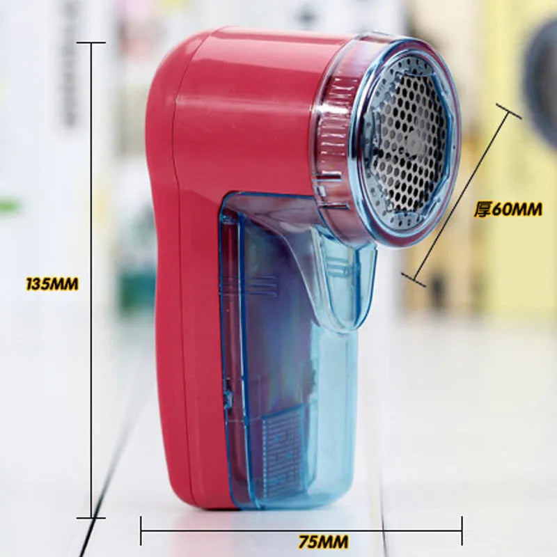 Portable electric lint remover for clothing with compact 11cm design
