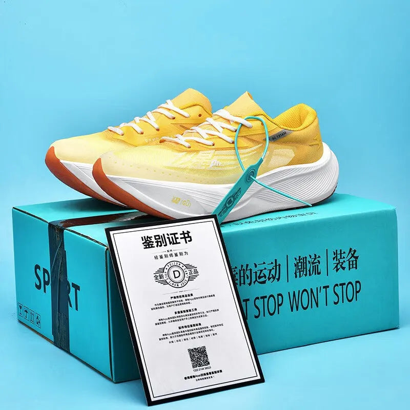 Low-top racing sneaker with carbon plate on a natural rubber sole, shown in glacier colour.