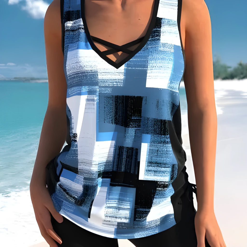 Women's printed two-piece swimsuit with boxer shorts for swimming