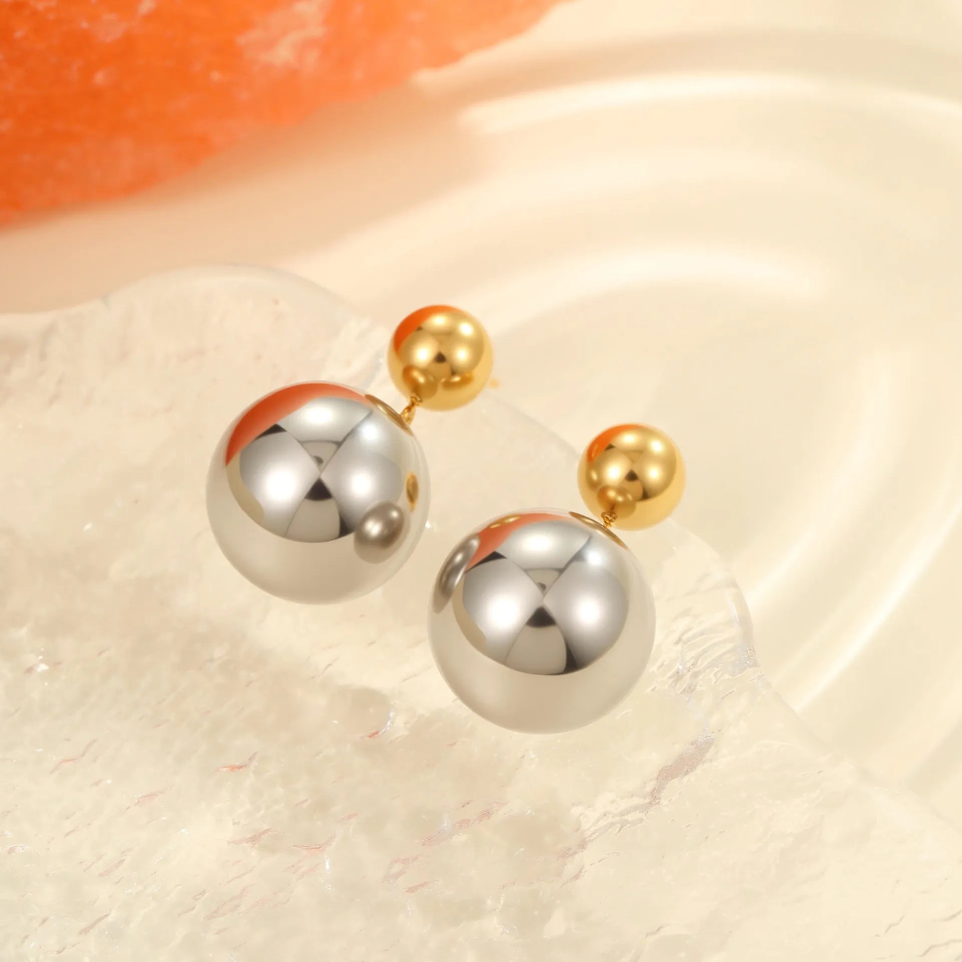 Women's stainless steel geometric ear studs with colour-block electroplated spherical beads