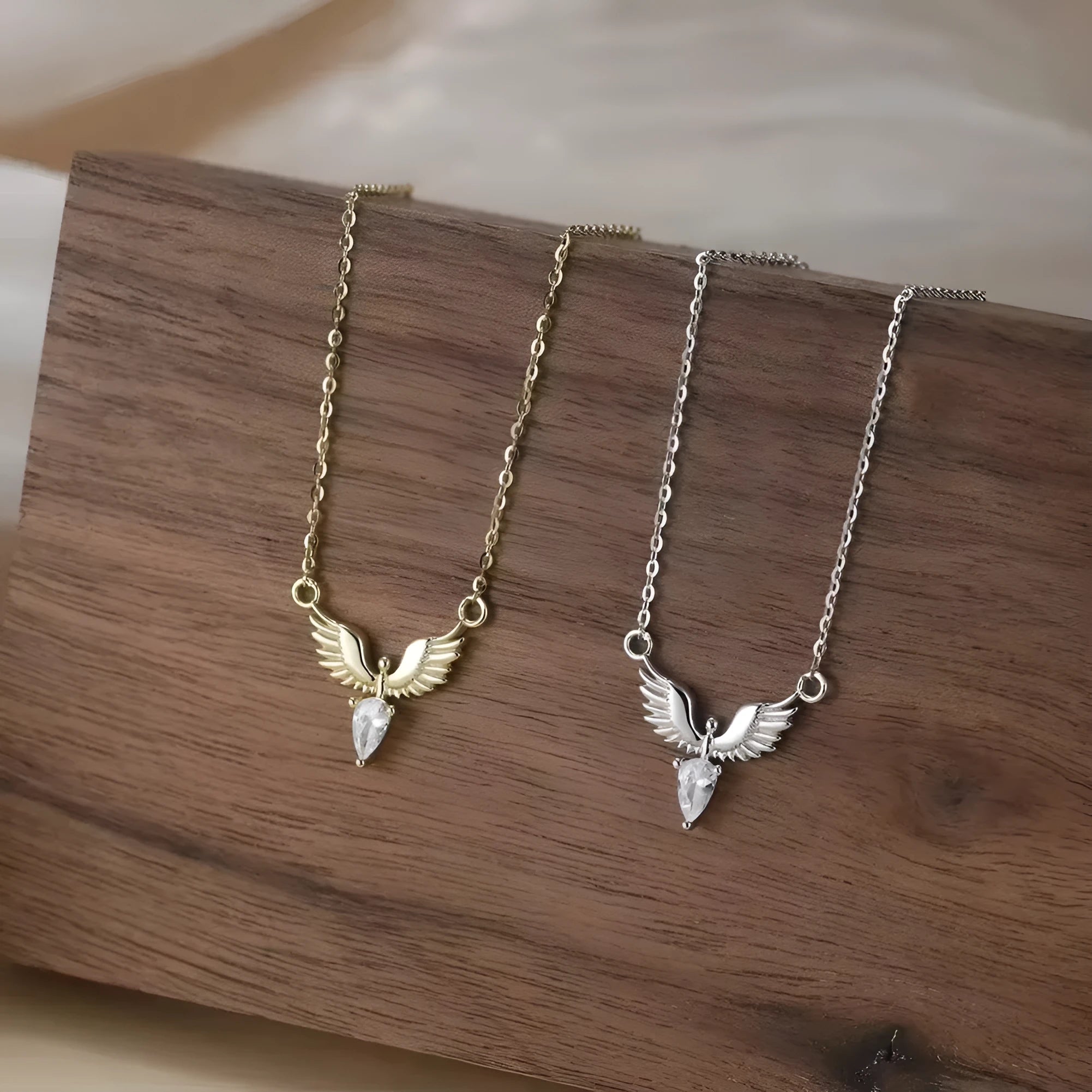 Sterling silver eagle pendant necklace on O-ring chain with adjustable 41-50cm length in Korean minimalist style