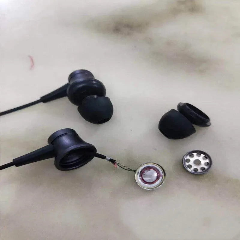 Piston wired in-ear headphones with 3.5mm connector in black, blue, or red colours