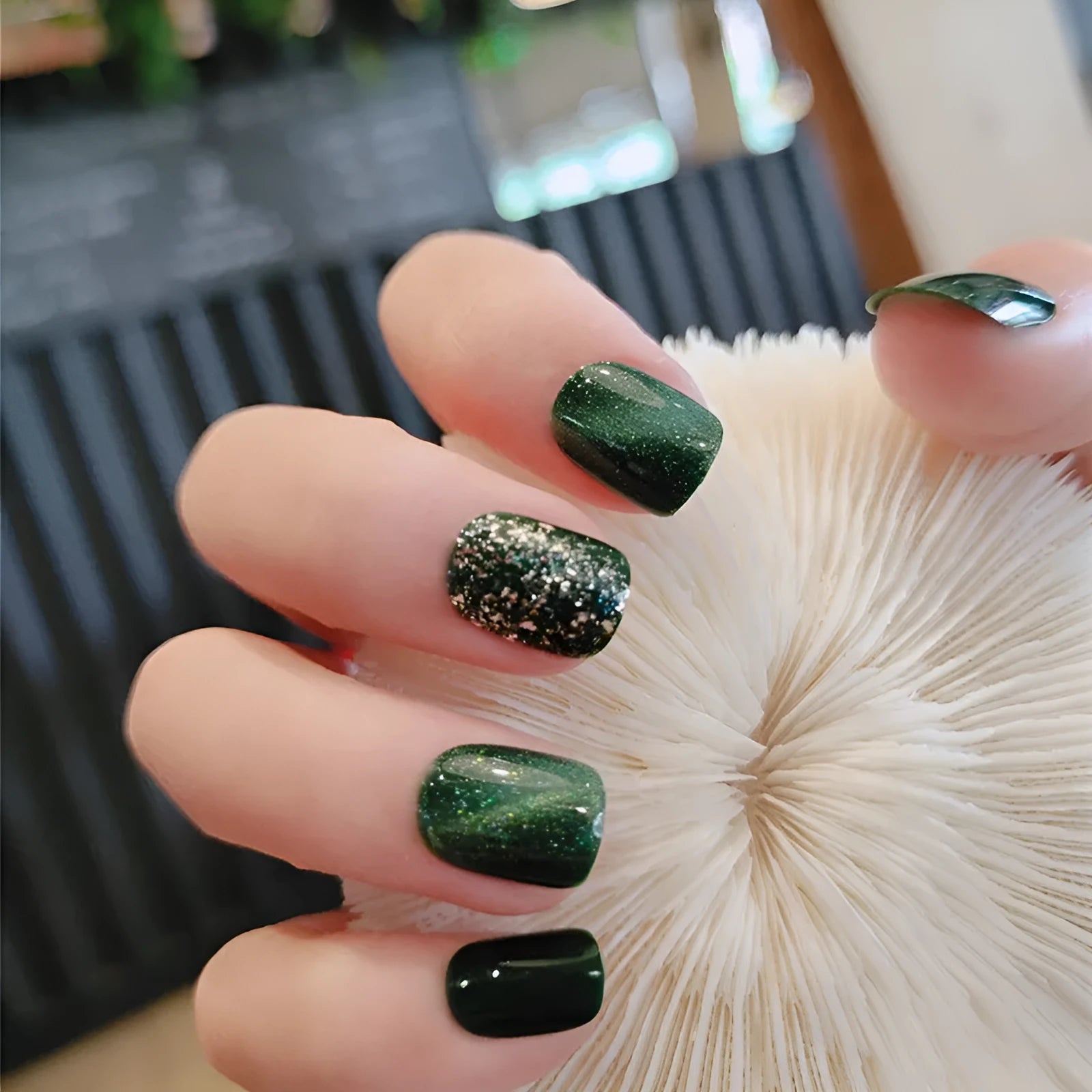 Emerald green plastic fake nail patches with flashing diamond finish 24 pieces