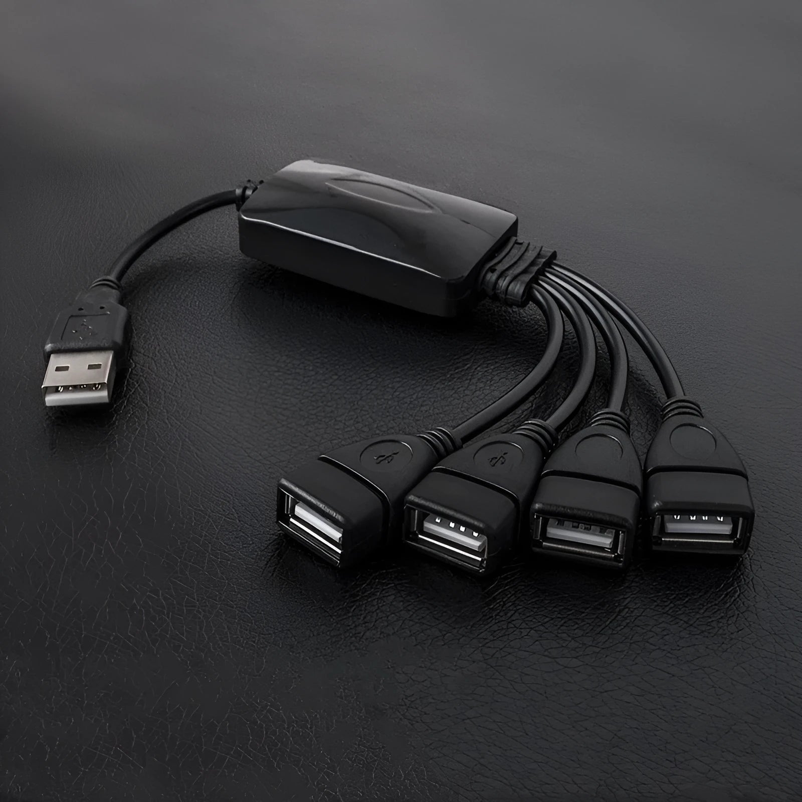 USB 2.0 four-port computer peripheral hub in A003 Linear HUB colour