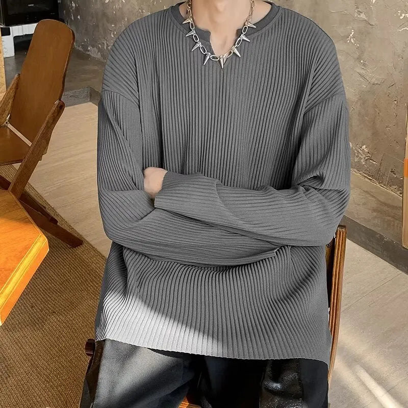 Plus size women's loose pullover top with long sleeves in striped or solid colours