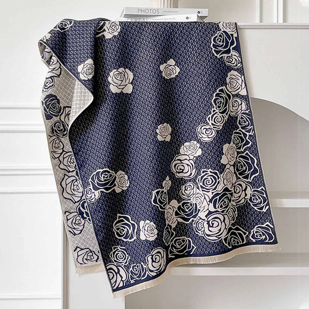 Thick winter scarf in imitation cashmere with tassel ends showing colour options