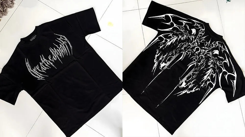 Men's loose fit plus size cotton t-shirt in a dark colour with short sleeves and gilding detail.