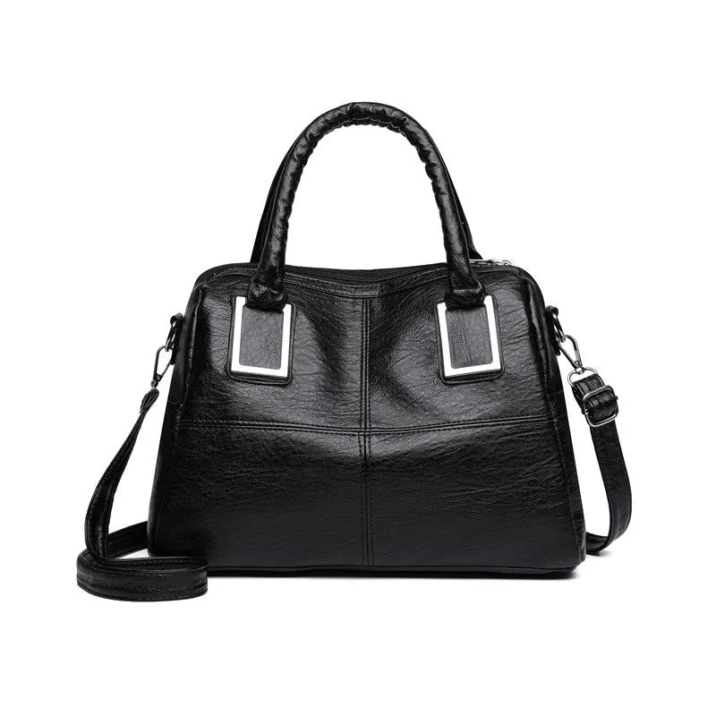 Women's large capacity crossbody shoulder bag in horizontal square shape with internal organisation