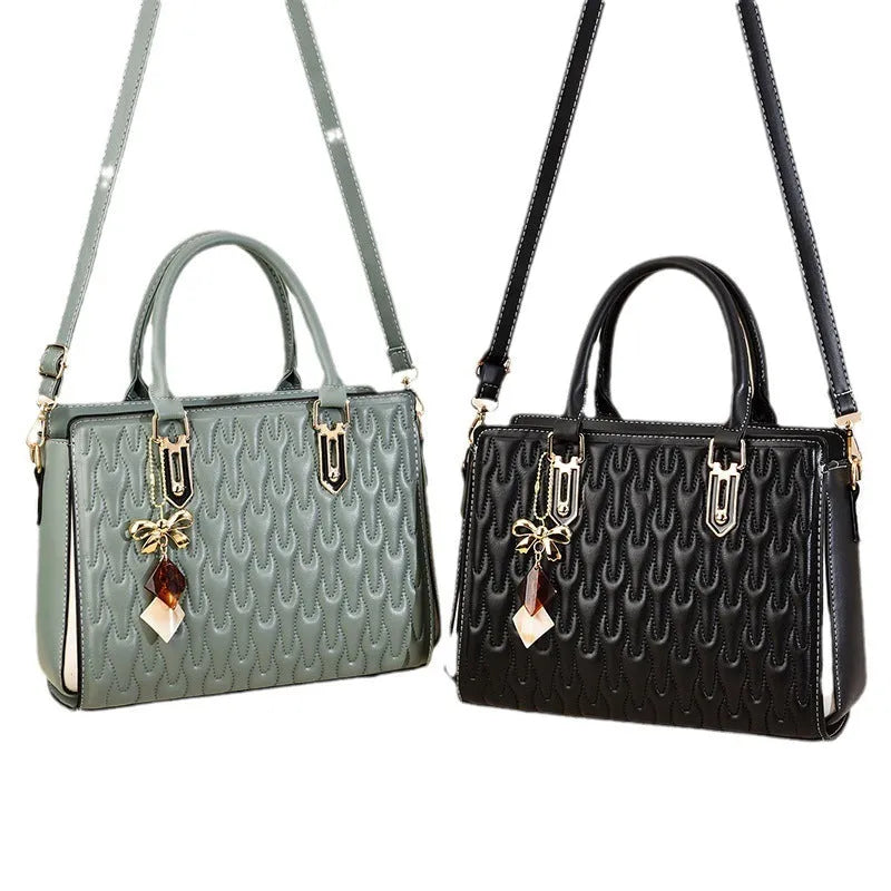Women's polyester shoulder messenger bag in street trend style with large capacity and zipper compartment