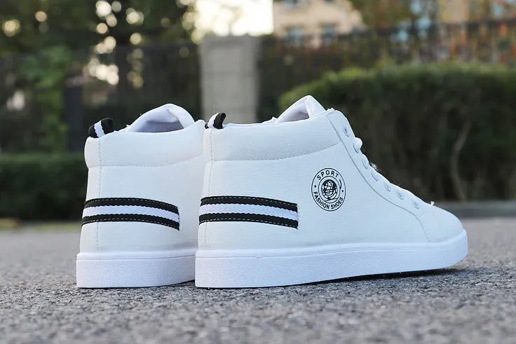 Men's casual shoes with artificial PU upper, white blue colour option