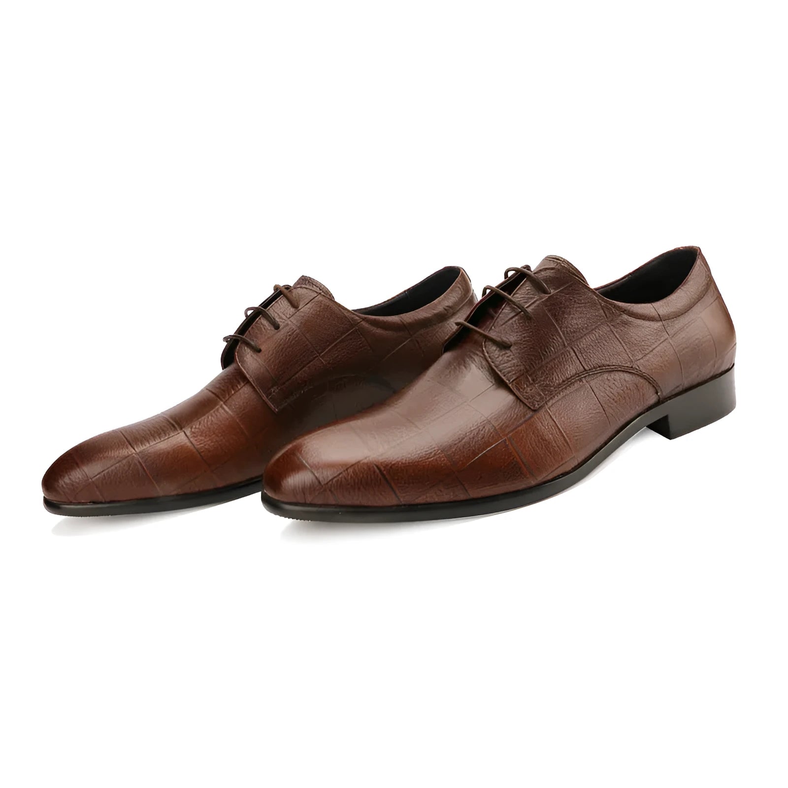 Men's black leather derby shoes with pointed toe and rubber sole for business dress