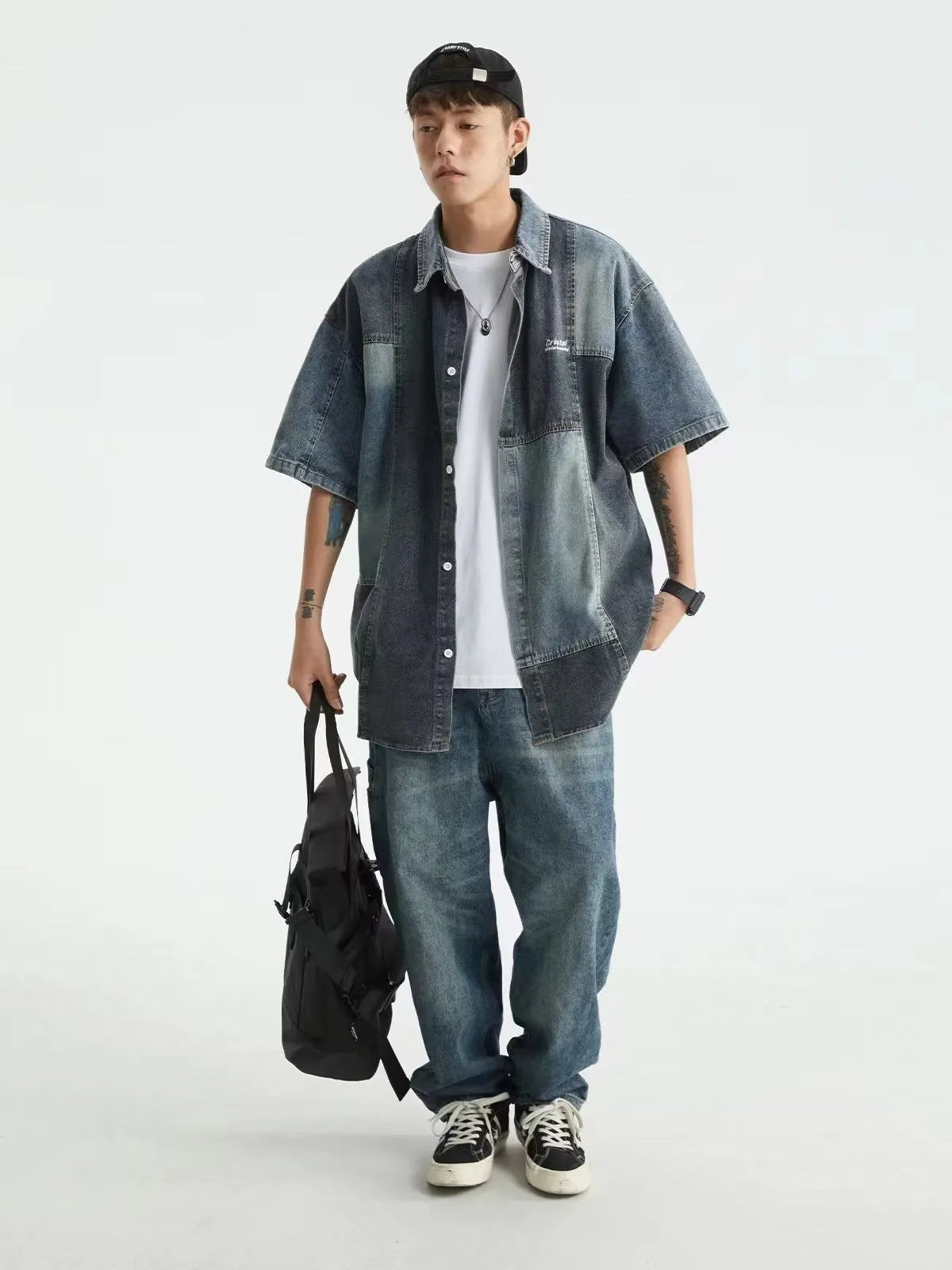 Blue men's denim shirt with Japanese retro washed stitching and cardigan-style design