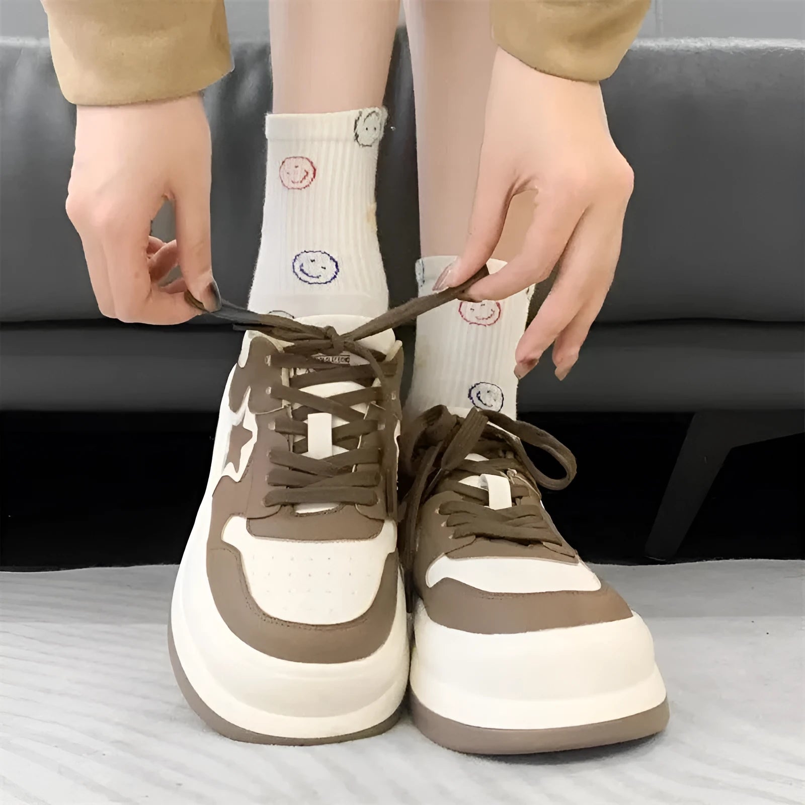 Women's casual lace-up heightening sneakers with star round head design in black, rubber sole, cloth lining