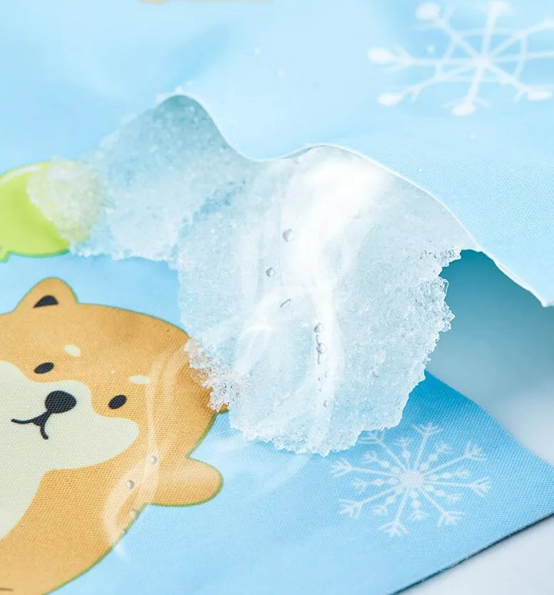 Pet cooling mat in grey, 40x30cm, PVC polyester cloth with ice gel filling for small kittens and puppies