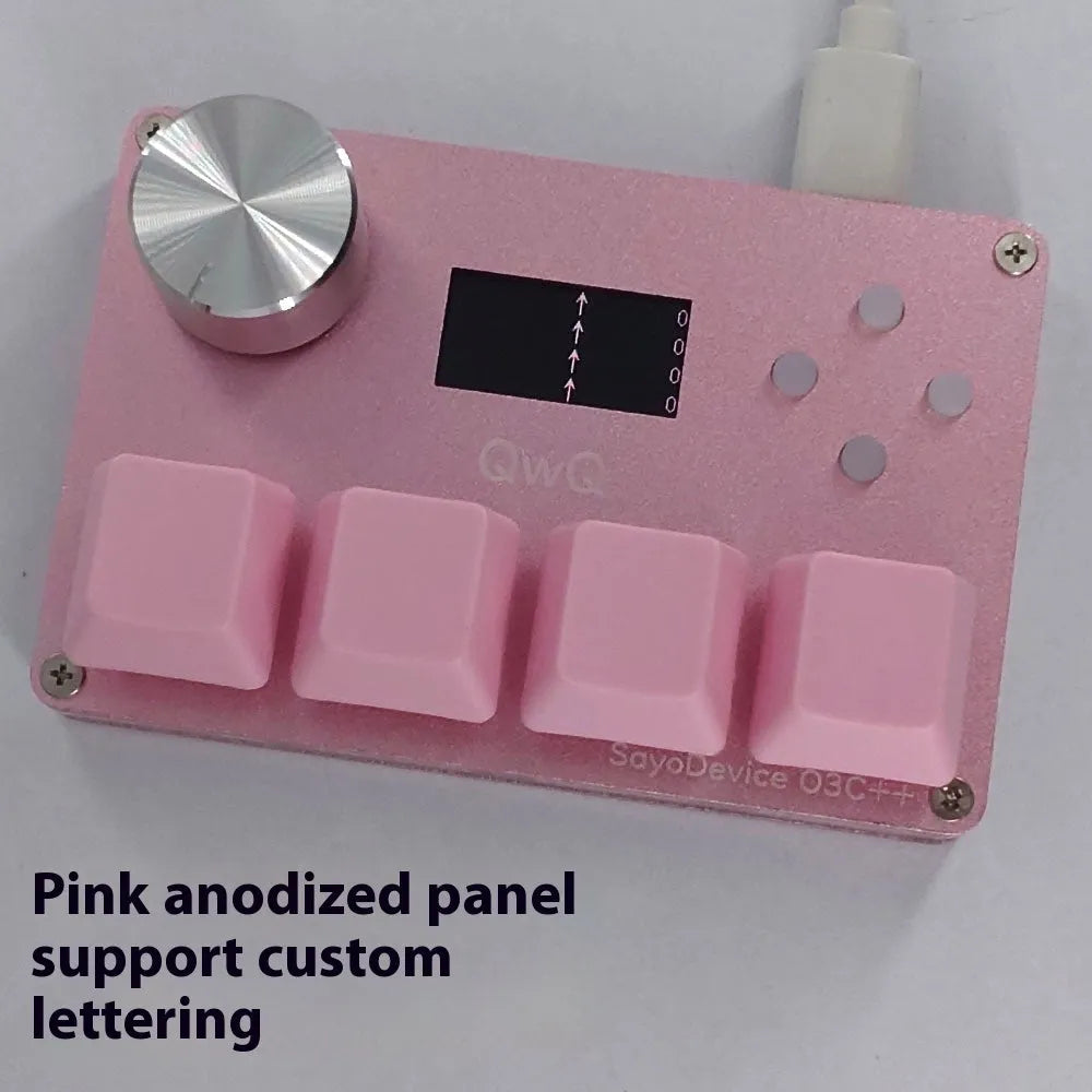 Customisable magnetic axis gaming numeric keypad with colour screen and control knob on desk