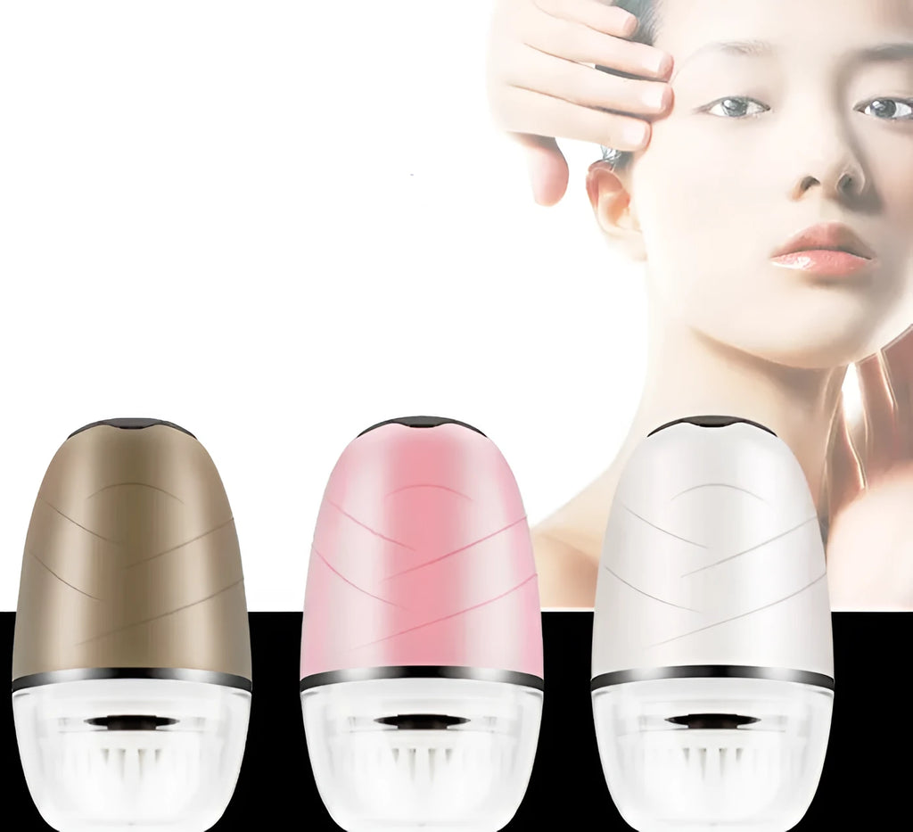 Electric rechargeable facial pore cleaner with silicone bristles in Golden colour