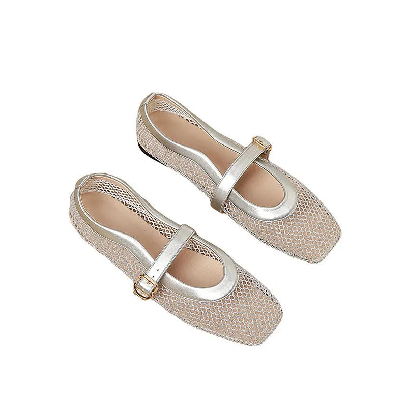 Women's low-heel mesh hiking pump in beige with buckle closure and square toe