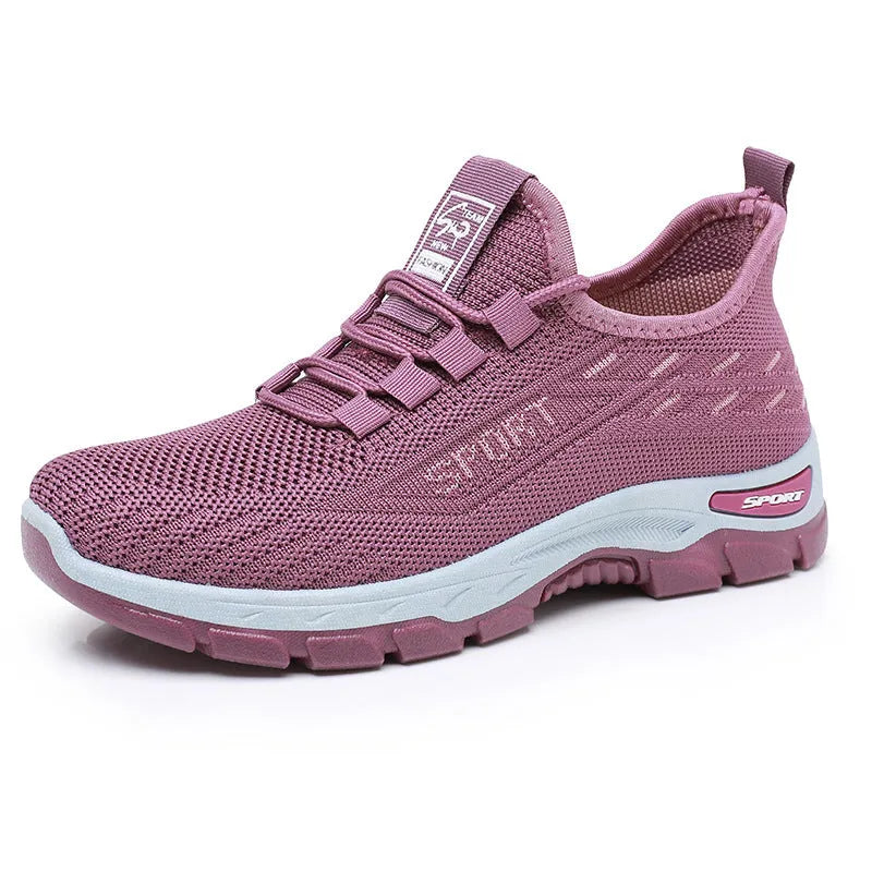 Casual low-top sneakers with soft PVC sole in various colours for sports and leisure wear