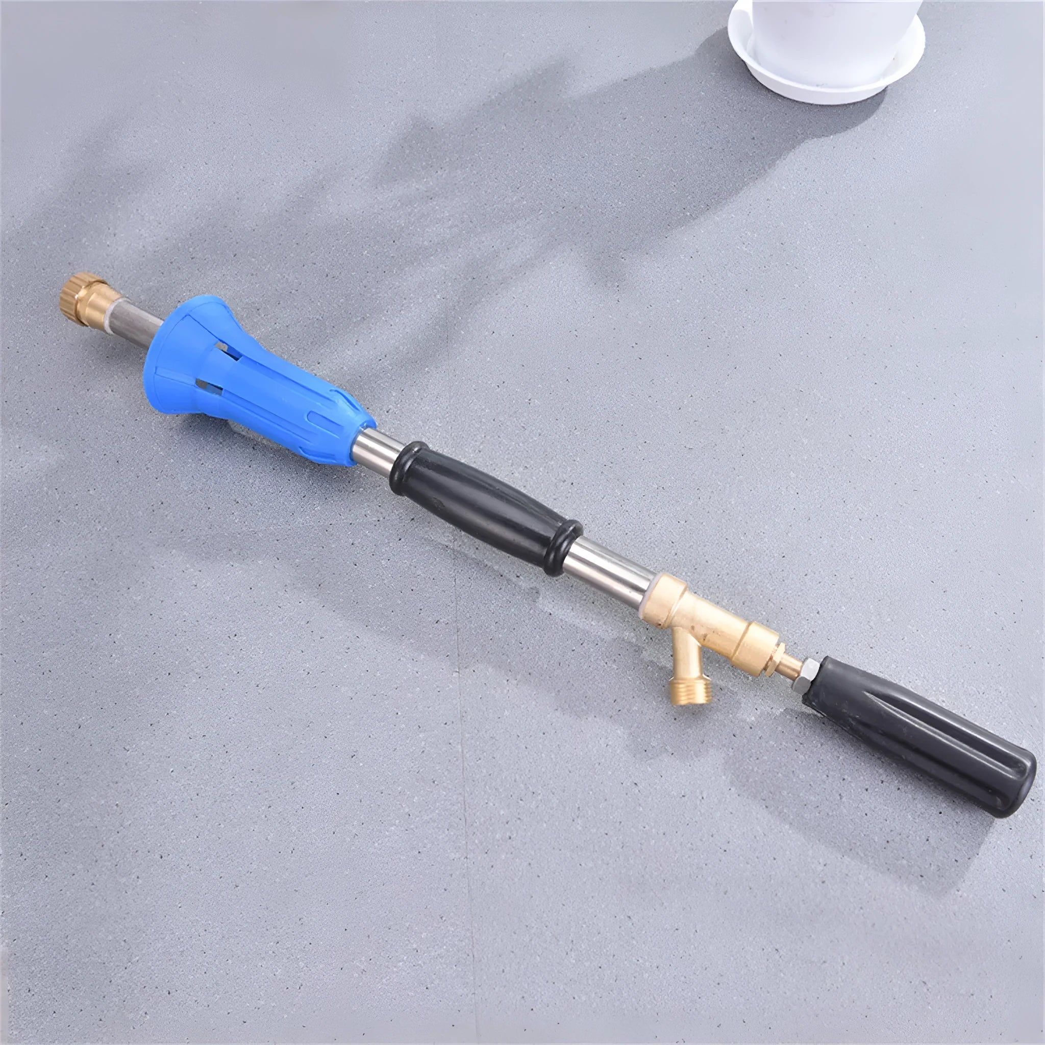 Submachine gun type high-pressure agricultural spray gun for pesticide application