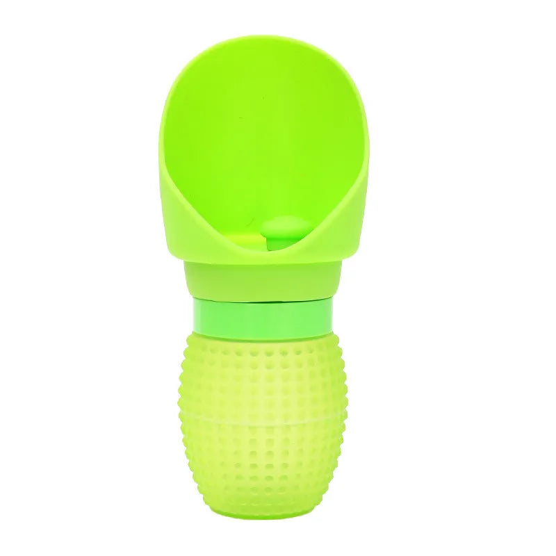 Silicone folding pet water cup shown both expanded as bowl and collapsed flat, 550ml capacity