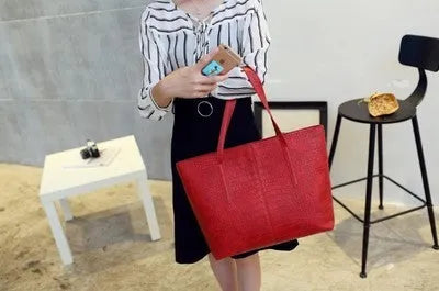 Simple black and grey European-style shoulder handbag for women