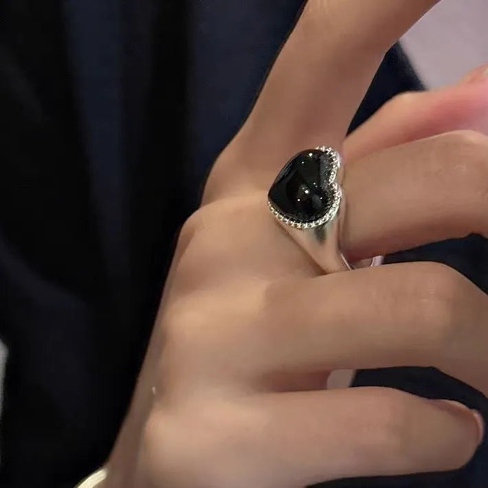 S925 sterling silver ring with black heart agate stone and adjustable open mouth