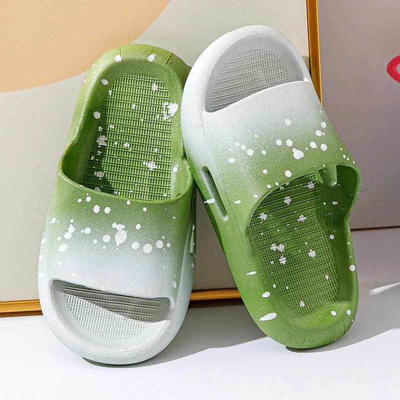 PVC gradient colour slippers for boys and girls with European American style and non-slip sole