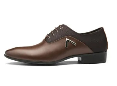 Men's black Oxford shoes with a low upper, made from artificial PU leather with a rubber sole.