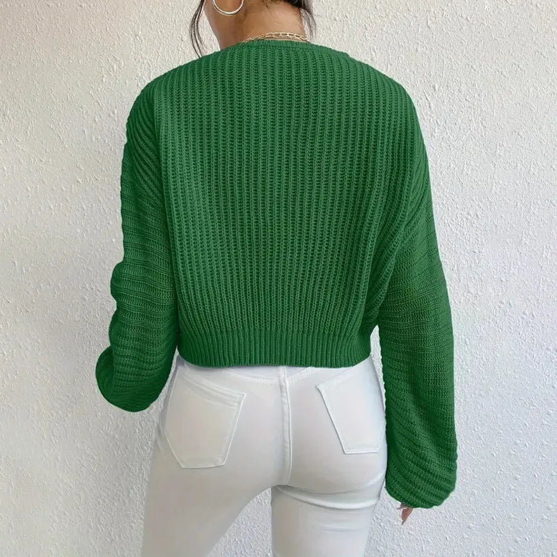 Women's loose fit long sleeve pullover top in solid colour with regular sleeves