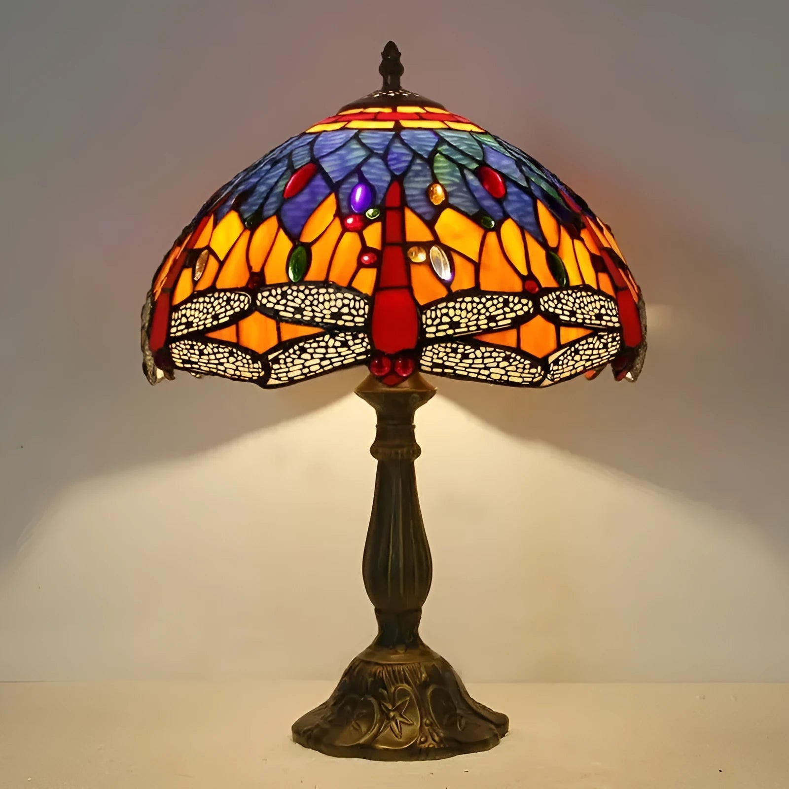 Stone table lamp with Tiffany-style dragonfly decoration in European design