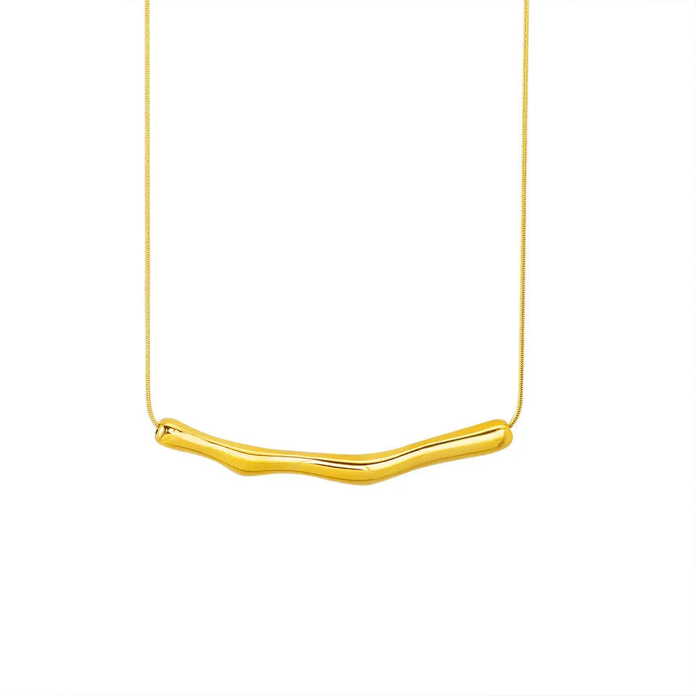 Women's titanium steel necklace with irregular pleated texture in gold or steel electroplated finish
