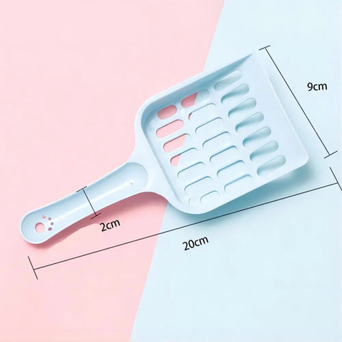 Blue plastic cat litter scoop for cleaning pet toilets, shown with dimensions.