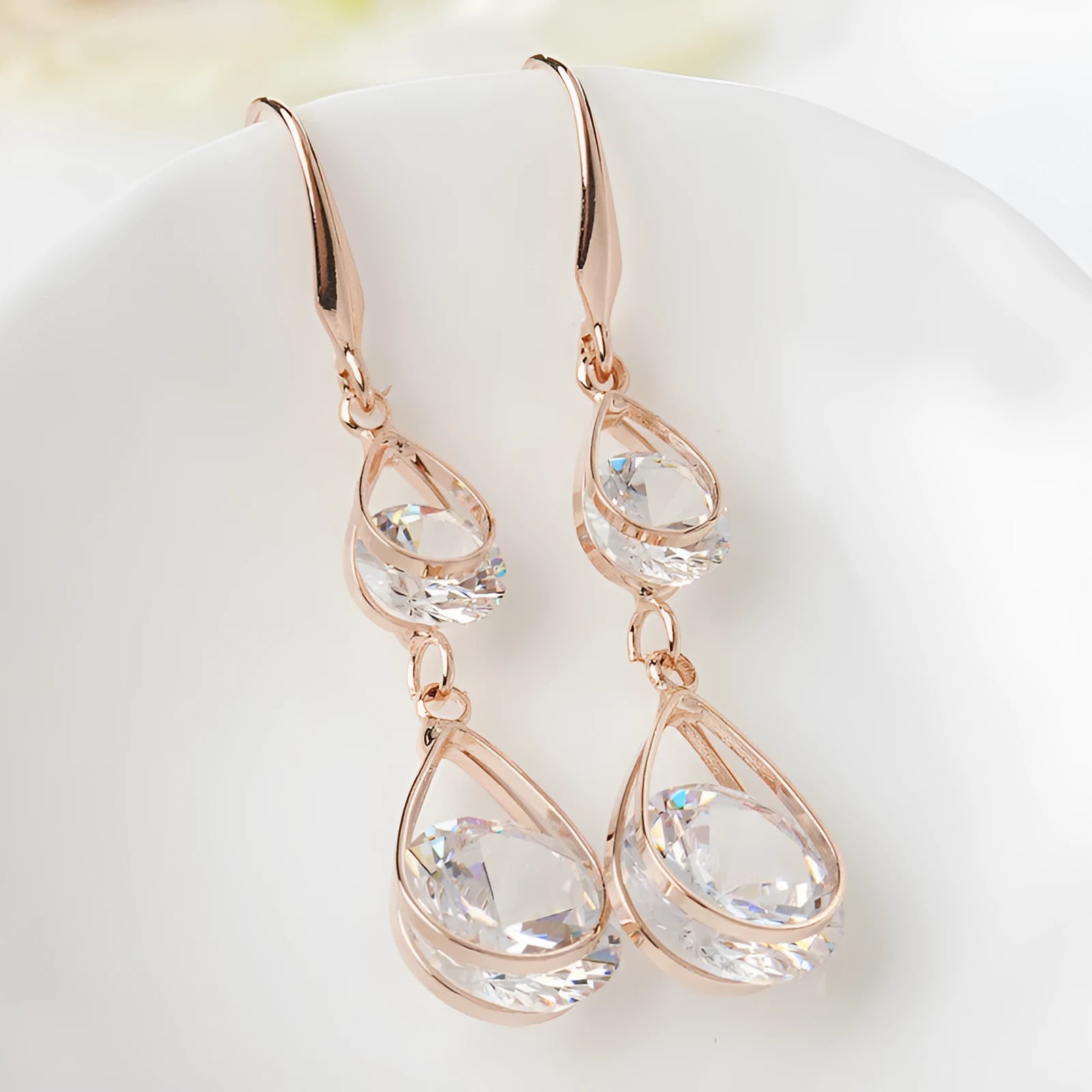 Women's teardrop earrings silver plated alloy inlaid artificial gemstones gold colour electroplating craft