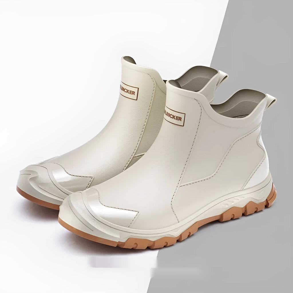 PVC outdoor wading shoes with non-slip soles in short tube rain boot style