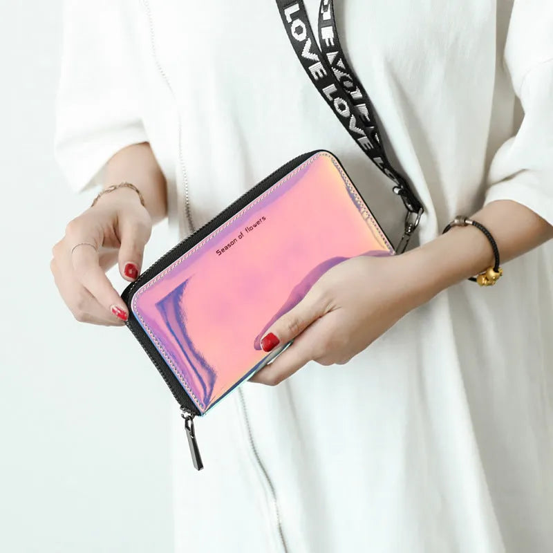Korean-style short folding women's wallet in three colours measuring 11cm
