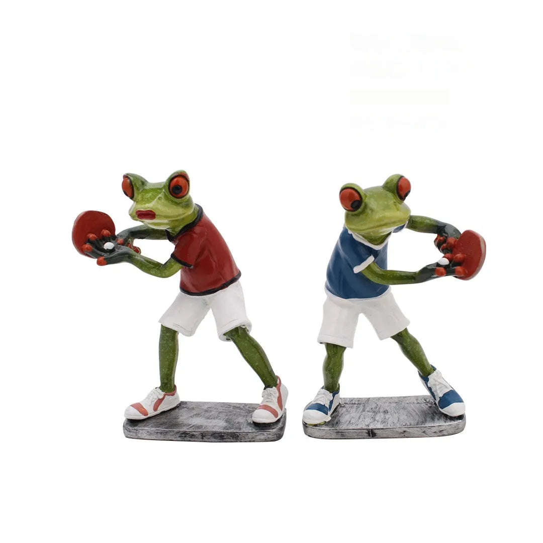 Pastoral style synthetic resin frog figurine for home shelf decoration