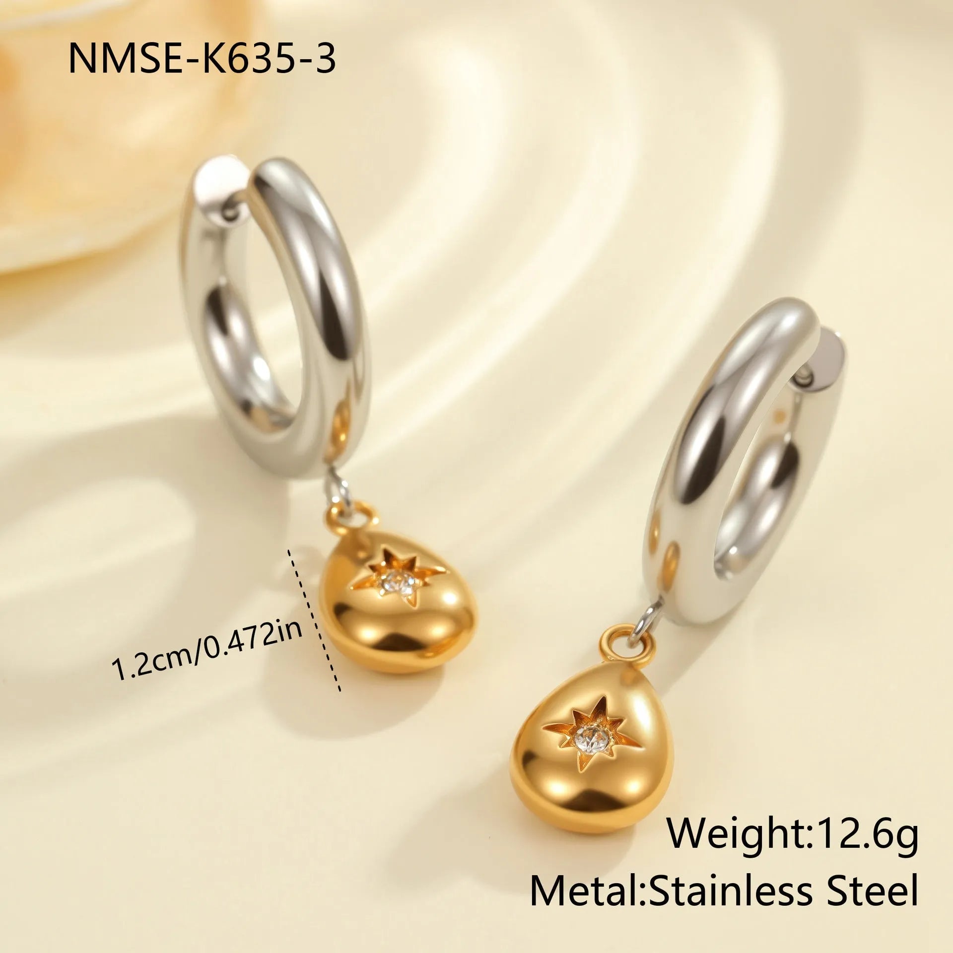 Women's stainless steel earrings with electroplated 18K finish in Christmas tree and heart shapes