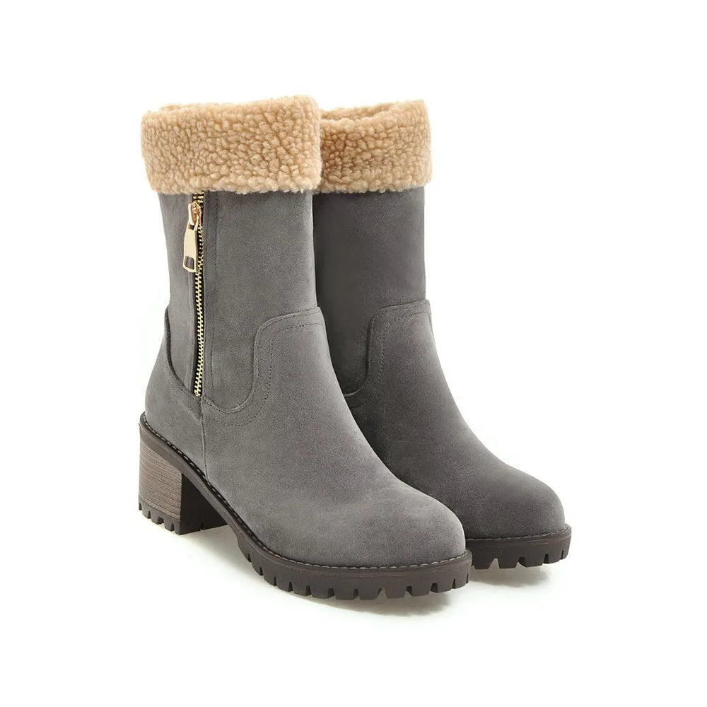 Snow boots with rubber sole and plush lining in black, grey, green, or orange.