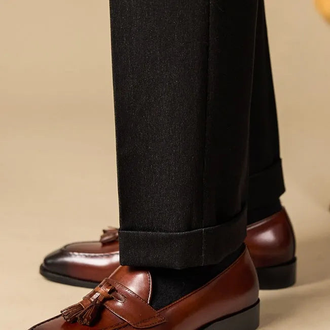 Men's black and brown business casual tassel loafers made from genuine leather with pigskin lining