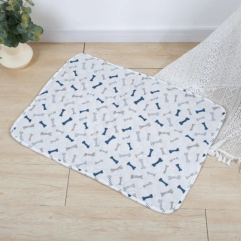 Reusable washable pet urine pad with animal pattern and waterproof backing