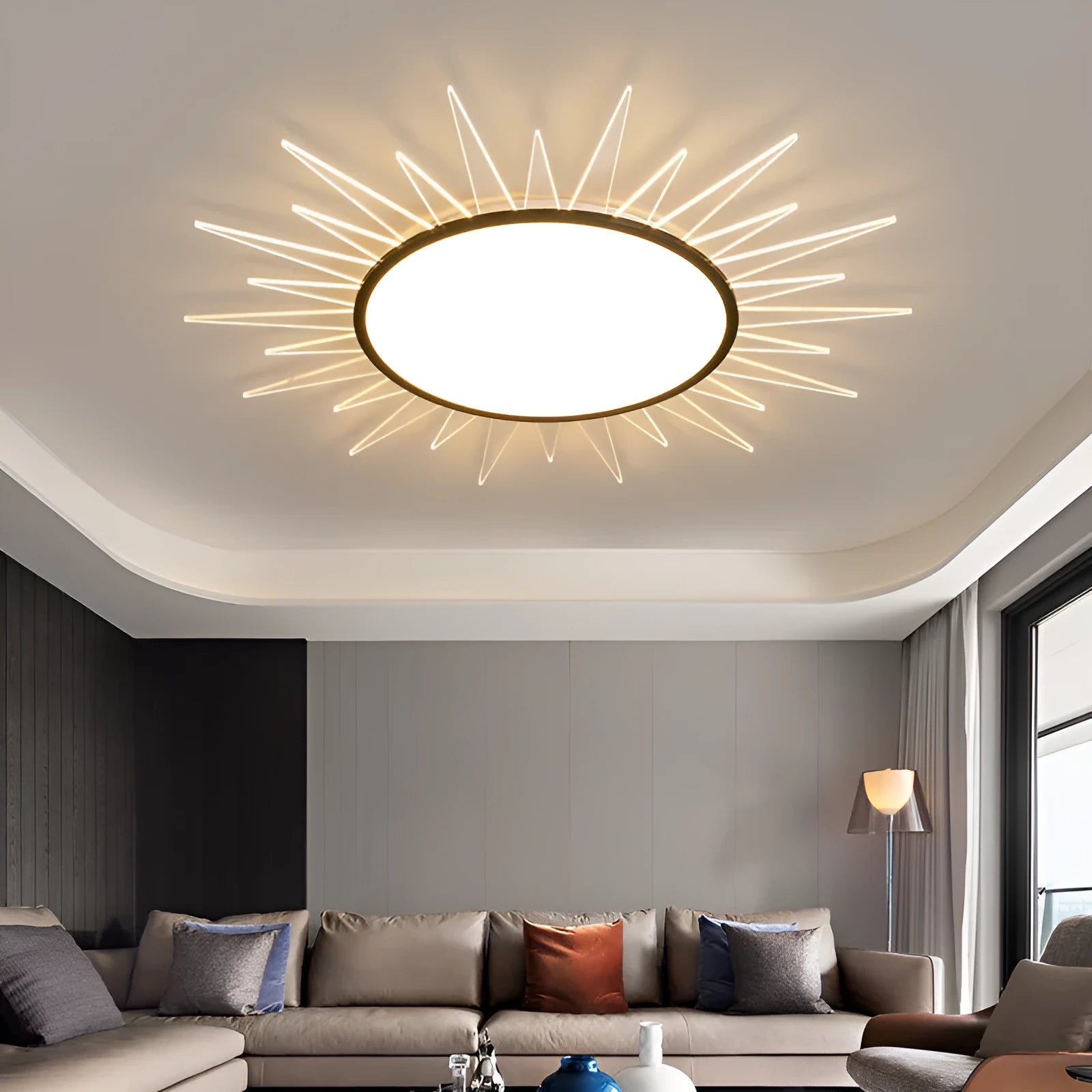 Modern round aluminium LED ceiling lamp with remote control dimming in four diameter sizes