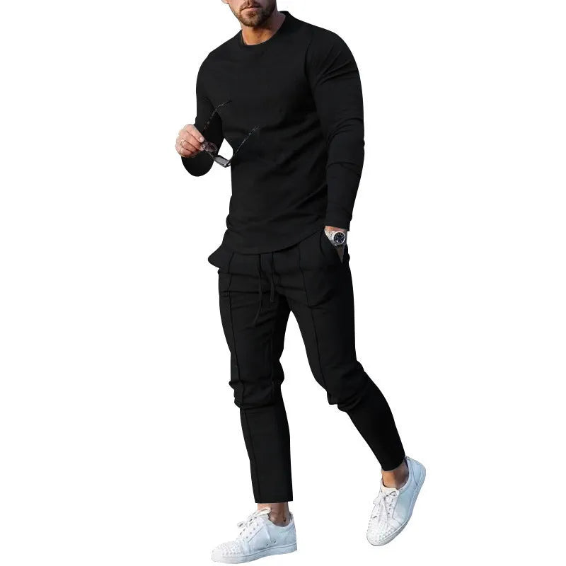 Men's two-piece casual suit with round-neck long sleeve T-shirt and matching trousers in solid colour