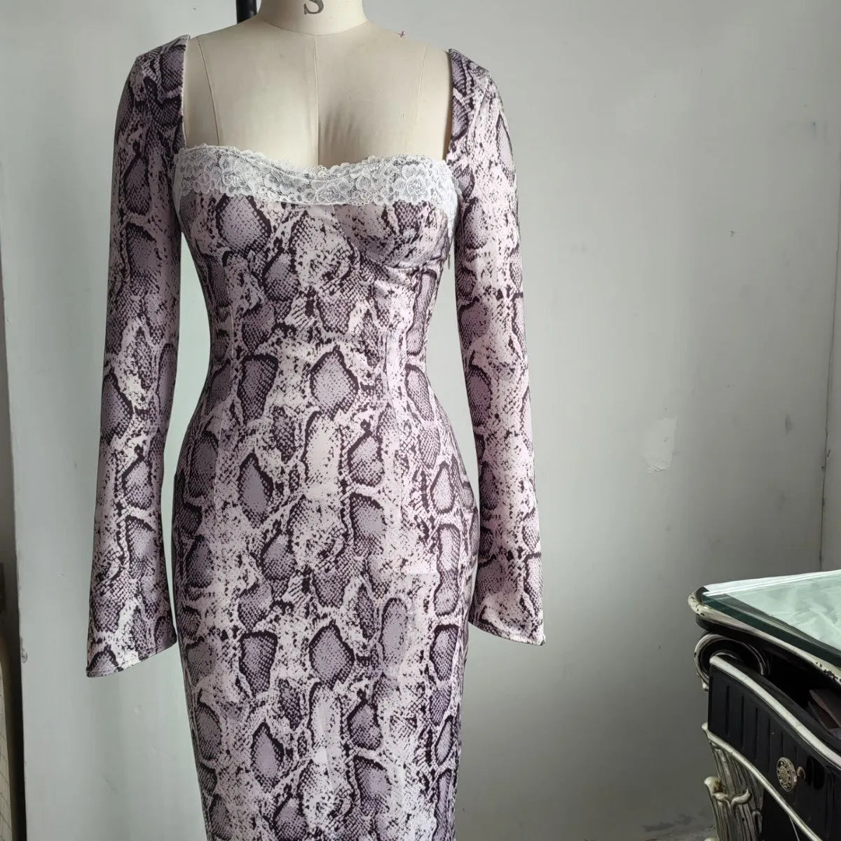 Grey women's slim fit lace dress with 3D digital print pattern and A-line skirt